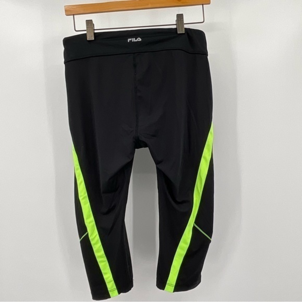 Fila Cropped‎ Athletic Leggings Size Medium F9
